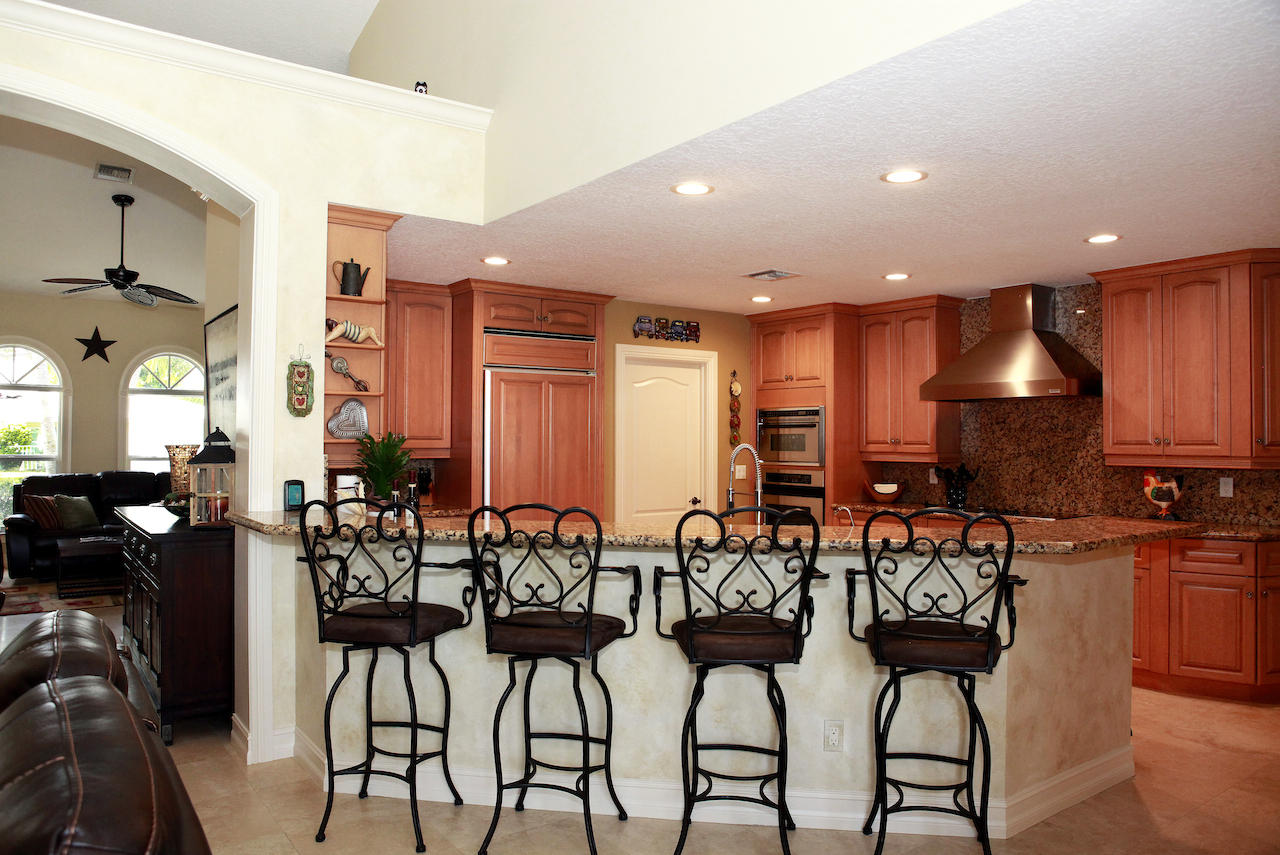 771 Appleby Street Boca Raton, FL 33487 - Photo 10 of 41 MLS 9 KITCHEN