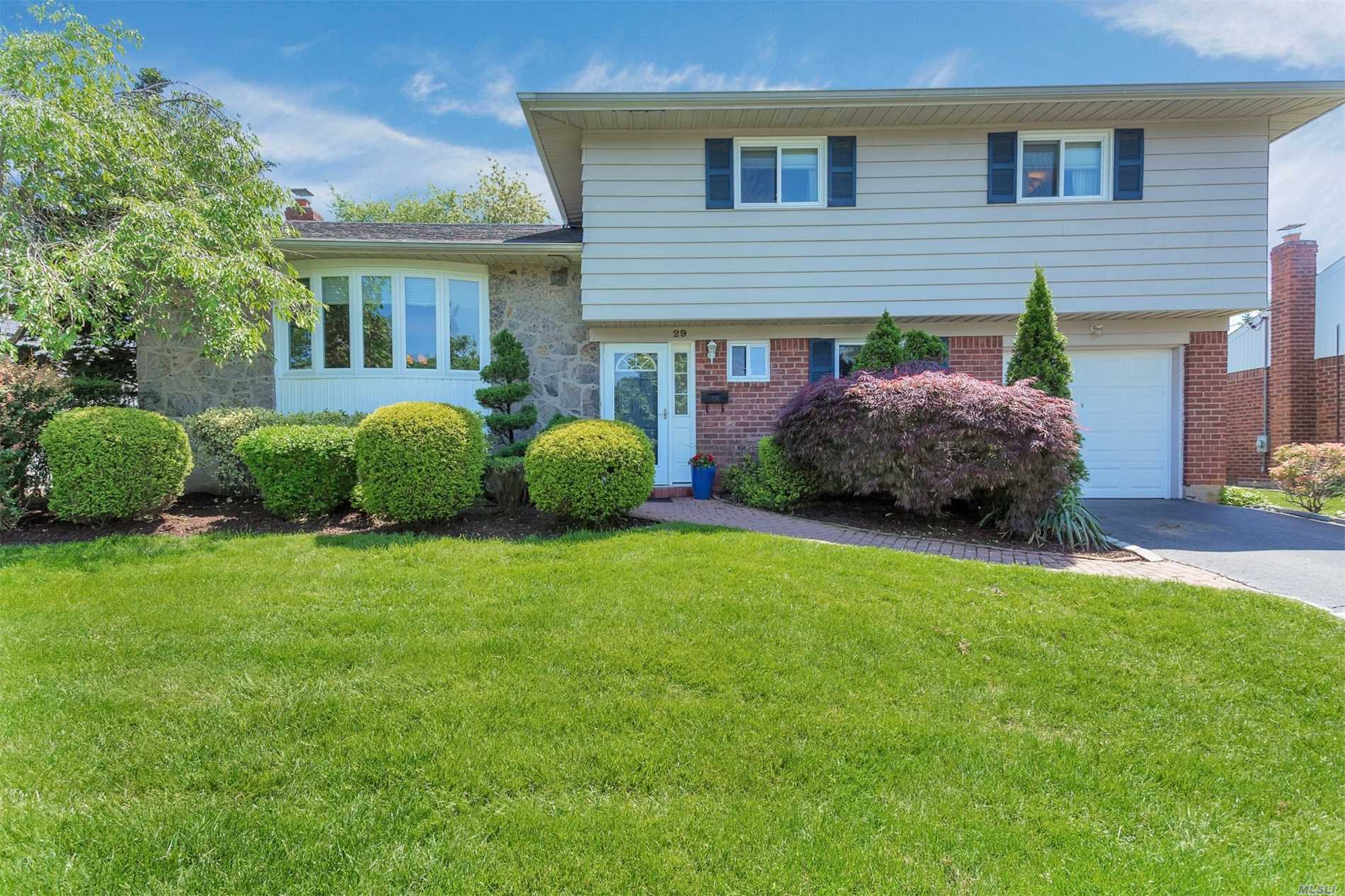 29 Myron Road Plainview, NY 11803 - Photo 1 of 1