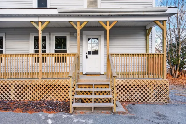 $249,900 | 158 Water Street, Waterville, ME 04901