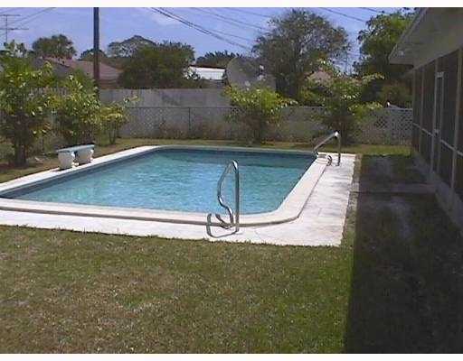 1339 Northwest 14th Court Boca Raton, FL 33486 - Photo 10 of 11 Additional Photo