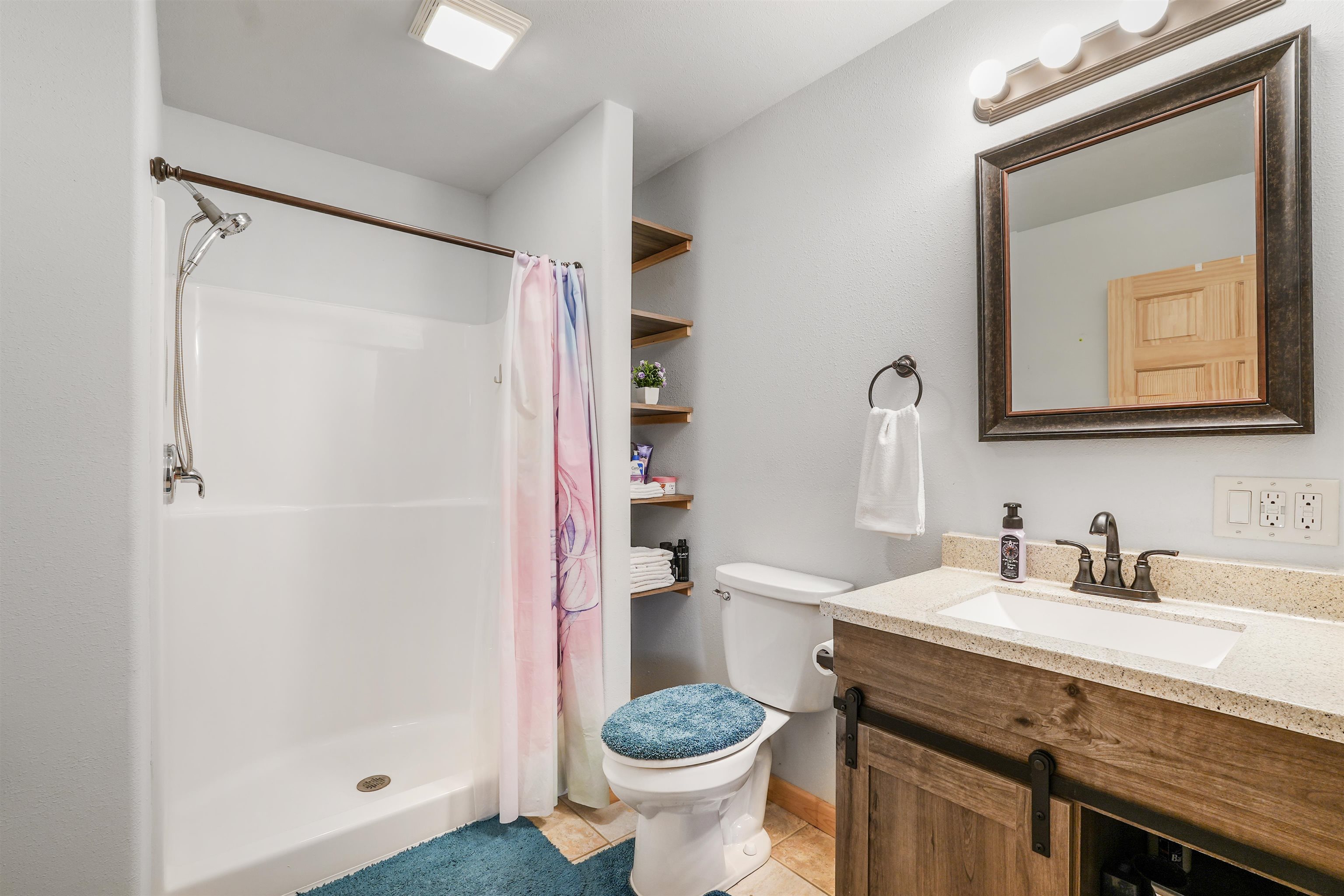 E10282 Greimel Road Baraboo, WI 53913 - Photo 24 of 45