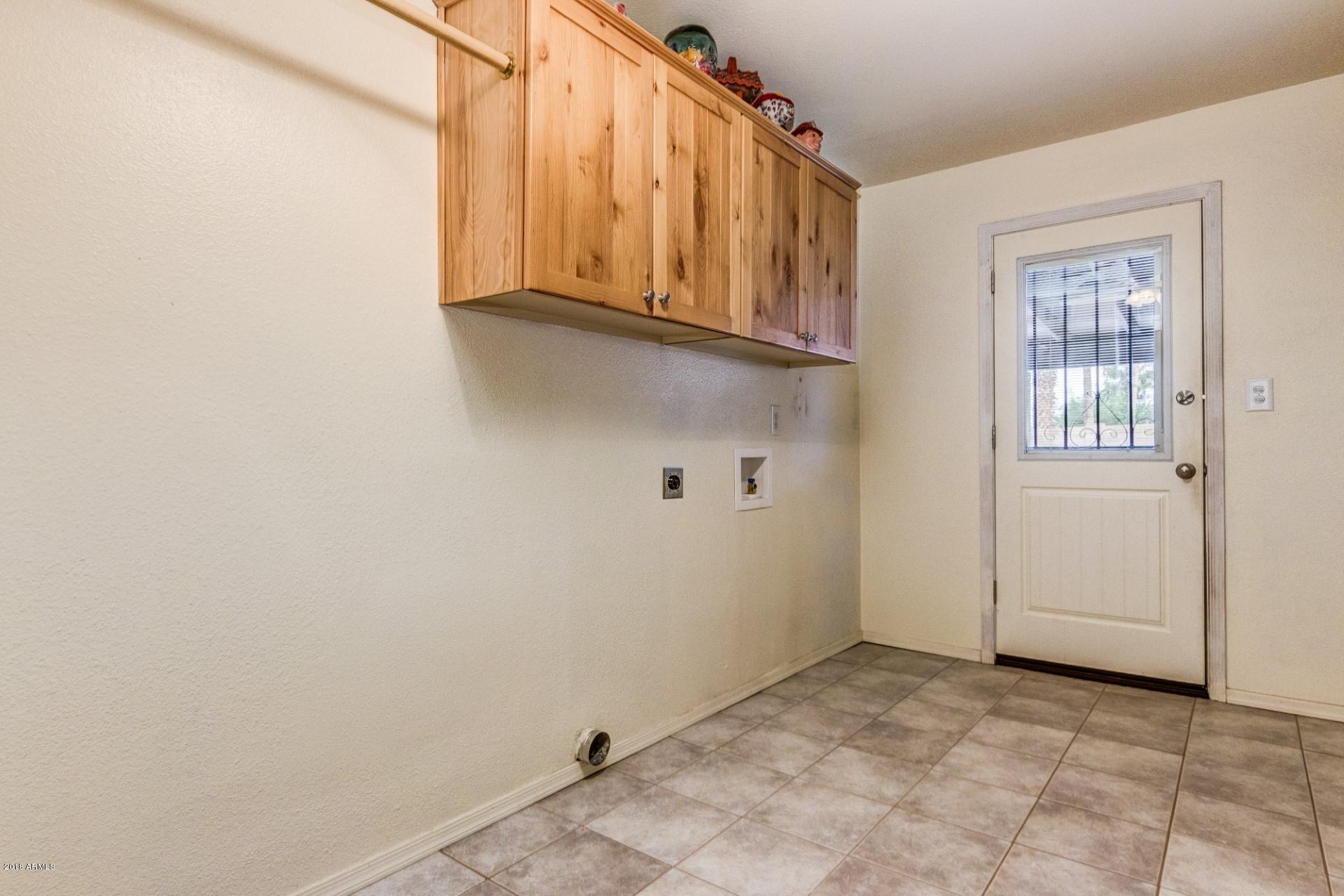 3640 West Grandview Road Phoenix, AZ 85053 - Photo 12 of 27 0015-Grandview (12)