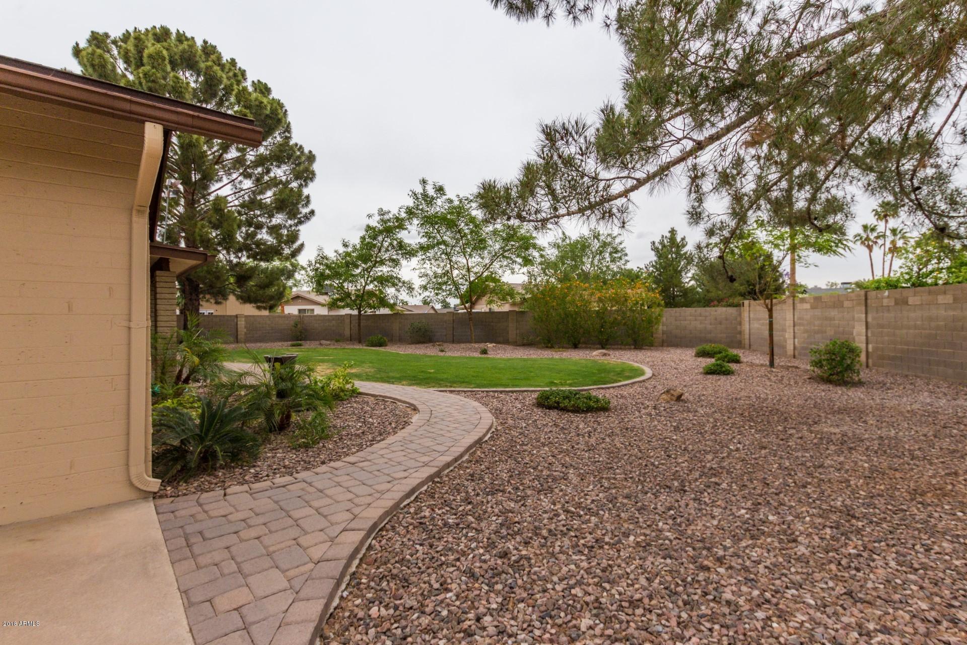 3640 West Grandview Road Phoenix, AZ 85053 - Photo 24 of 27 0027-Grandview (24)