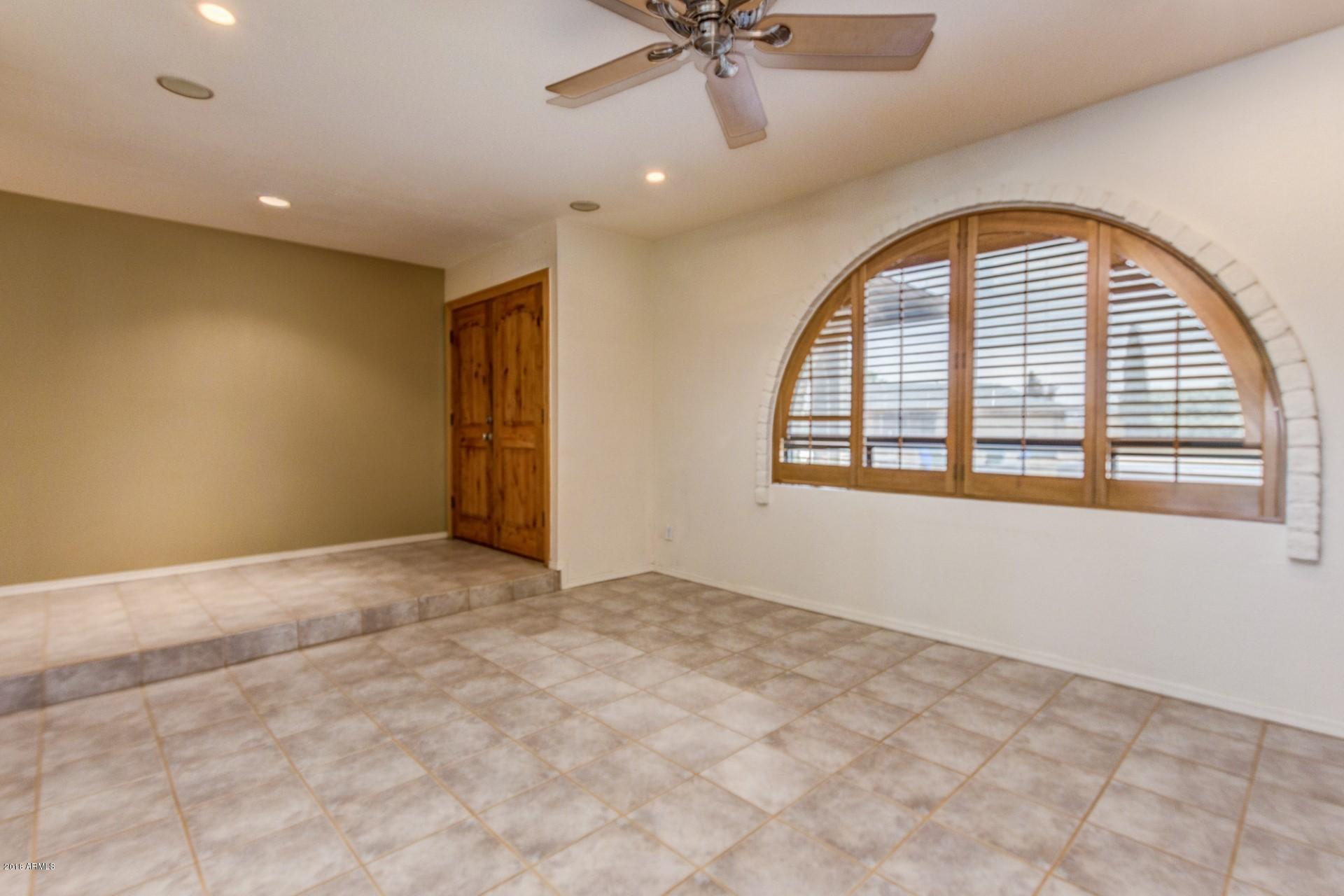 3640 West Grandview Road Phoenix, AZ 85053 - Photo 5 of 27 0008-Grandview (5) email blurry