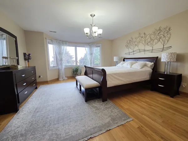 $739,000 | 4016 North Odell Avenue, Norridge, IL 60706