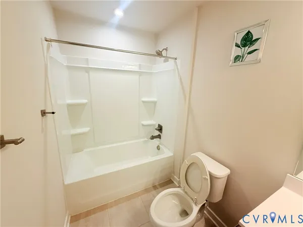 $2,400 | 5509 Addison Gate Drive, Richmond, VA 23234