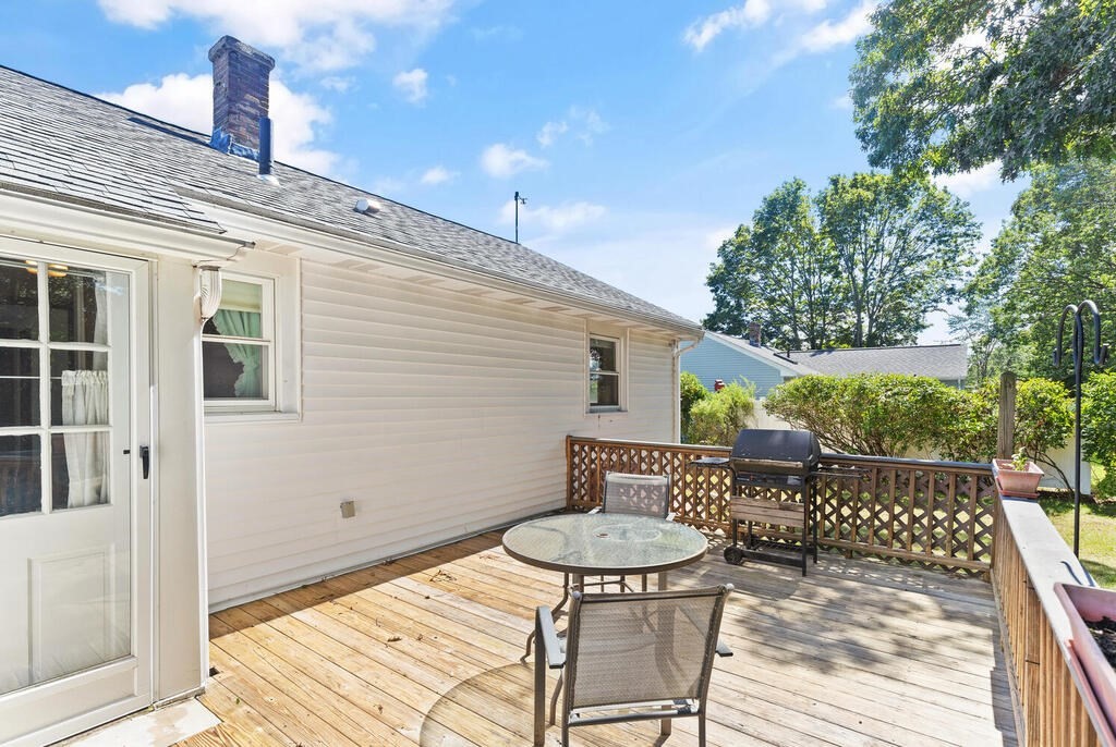 54 Crestview Road Waltham, MA 02451 - Photo 26 of 30 Gallery Image 26
