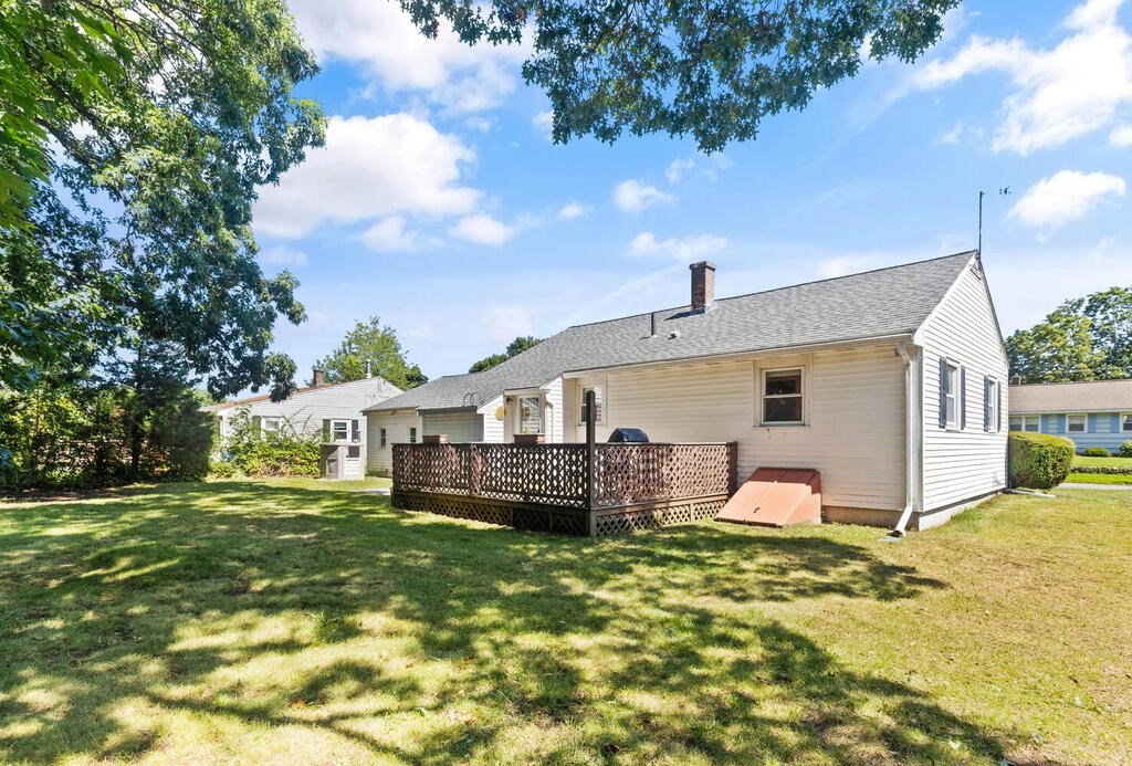 54 Crestview Road Waltham, MA 02451 - Photo 27 of 30 Gallery Image 27