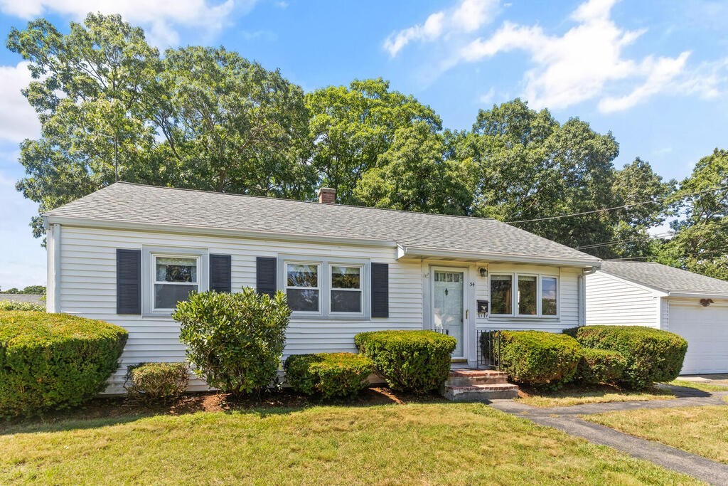 54 Crestview Road Waltham, MA 02451 - Photo 3 of 30 Gallery Image 3