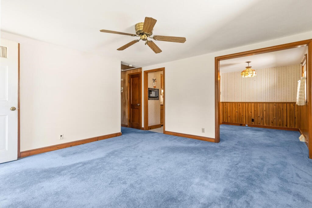 54 Crestview Road Waltham, MA 02451 - Photo 7 of 30 Gallery Image 7