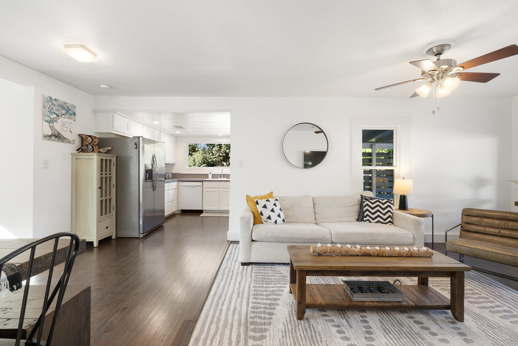 102 Ranchview Drive Johnson City, TX 78636 - Photo 12 of 37 a living room with furniture and wooden floor