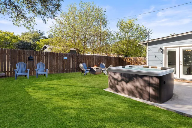 $369,000 | 102 Ranchview Drive, Johnson City, TX 78636