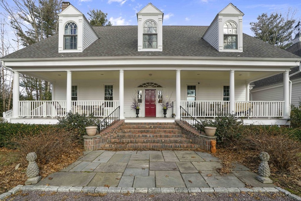 12 Fieldstone Path Walpole, MA 02081 - Photo 3 of 29 Gallery Image 3