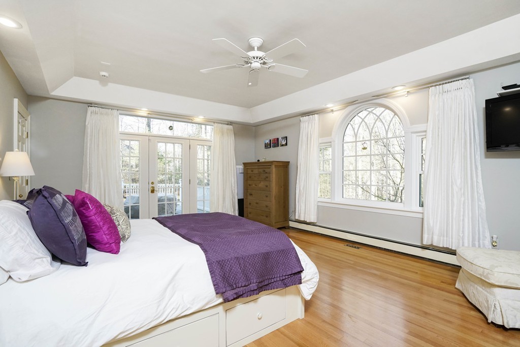 12 Fieldstone Path Walpole, MA 02081 - Photo 9 of 29 Gallery Image 9
