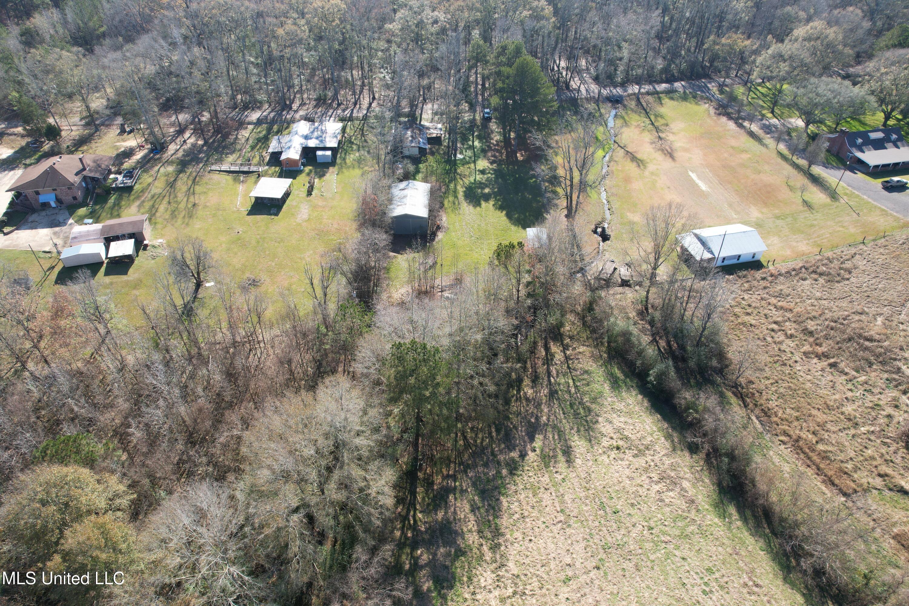 116 Marsman Road Brandon, MS 39047 - Photo 3 of 7 DJI_0982