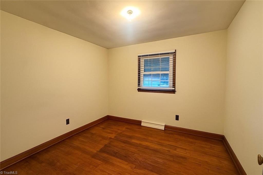 4106 Whitfield Road Winston-Salem, NC 27105 - Photo 4 of 11