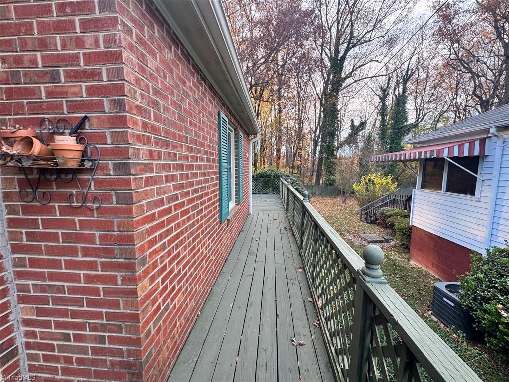 4106 Whitfield Road Winston-Salem, NC 27105 - Photo 9 of 11