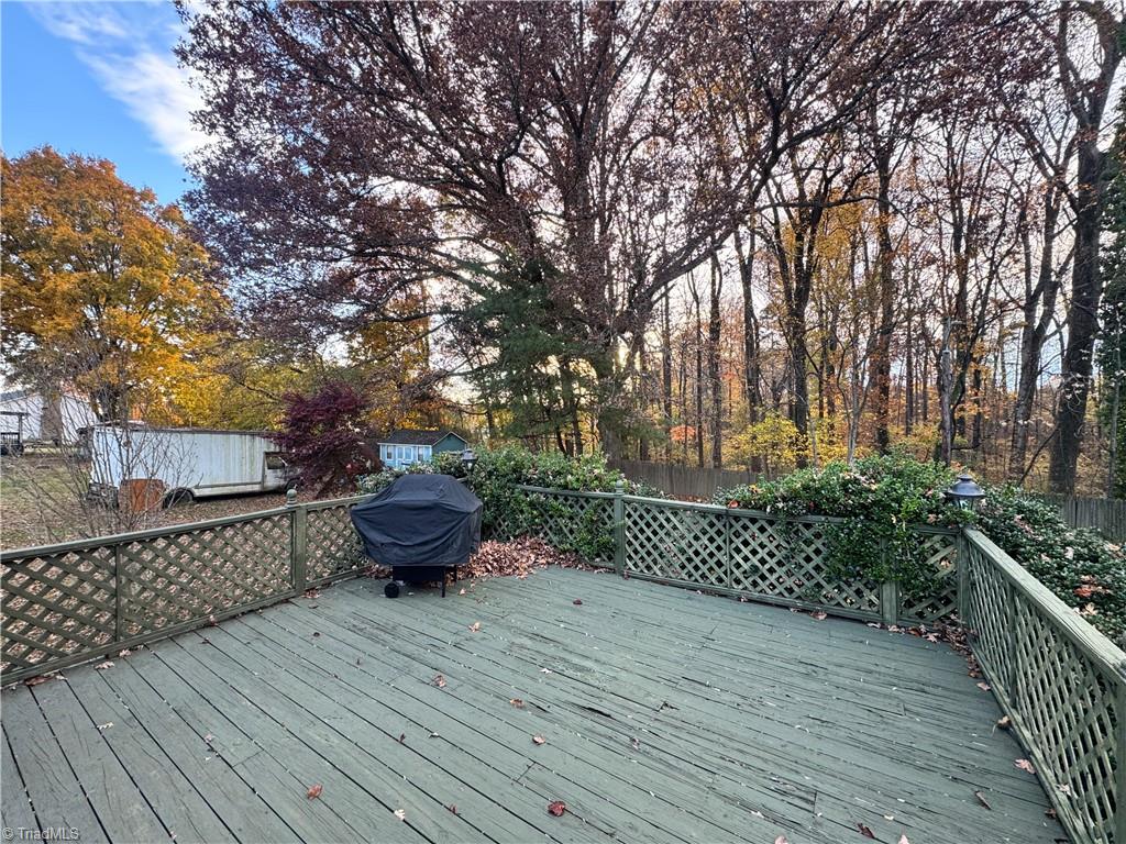 4106 Whitfield Road Winston-Salem, NC 27105 - Photo 10 of 11