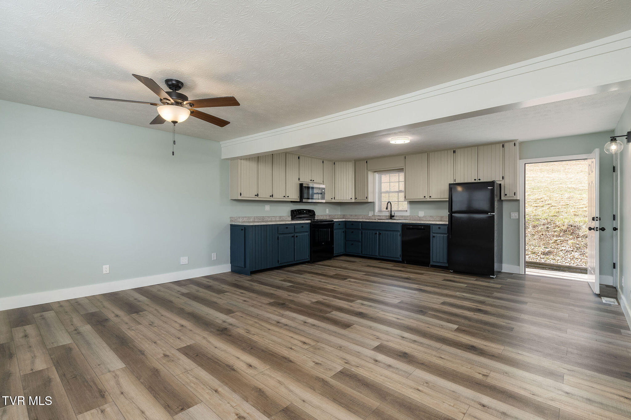 6672 Roan Creek Road Butler, TN 37640 - Photo 44 of 163 DSC00339-Edit