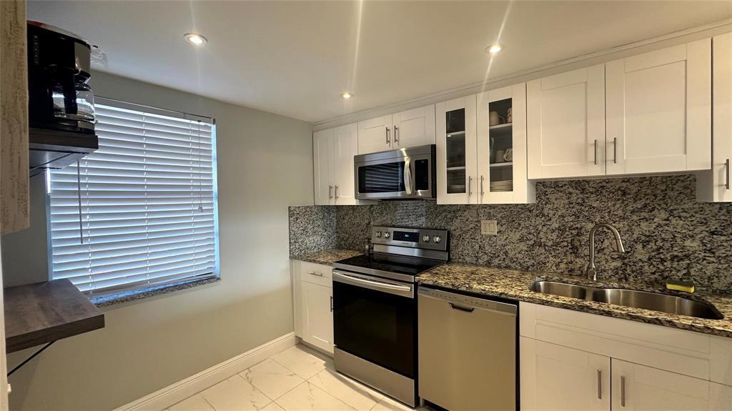 1401 North Riverside Drive, Unit 603 Pompano Beach, FL 33062 - Photo 10 of 27 GetMedia (9)