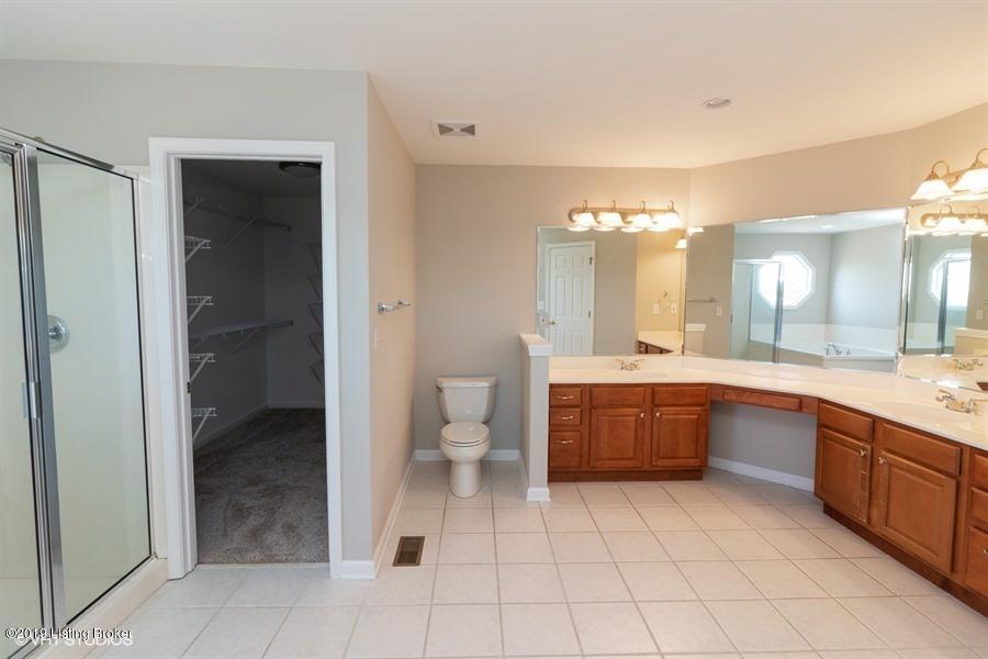 830 Veechdale Road Simpsonville, KY 40067 - Photo 17 of 25 12_830VEECHDALEROAD_2012_LowRes