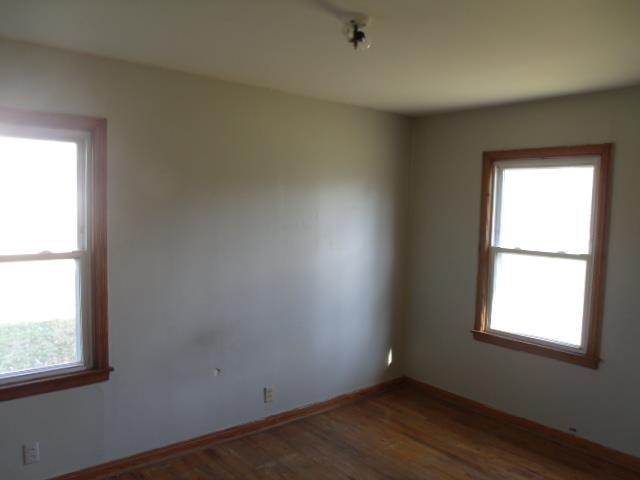 604 Hayes Street Springfield, TN 37172 - Photo 3 of 9 Gallery Image 3