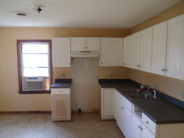 604 Hayes Street Springfield, TN 37172 - Photo 4 of 9 Gallery Image 4