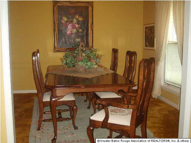 13127 Deerpath Way Baton Rouge, LA 70816 - Photo 3 of 7 Gallery Image 3