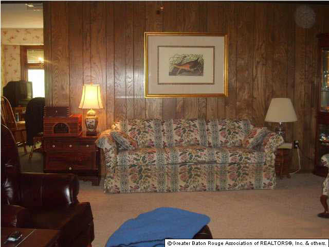 13127 Deerpath Way Baton Rouge, LA 70816 - Photo 7 of 7 Gallery Image 7