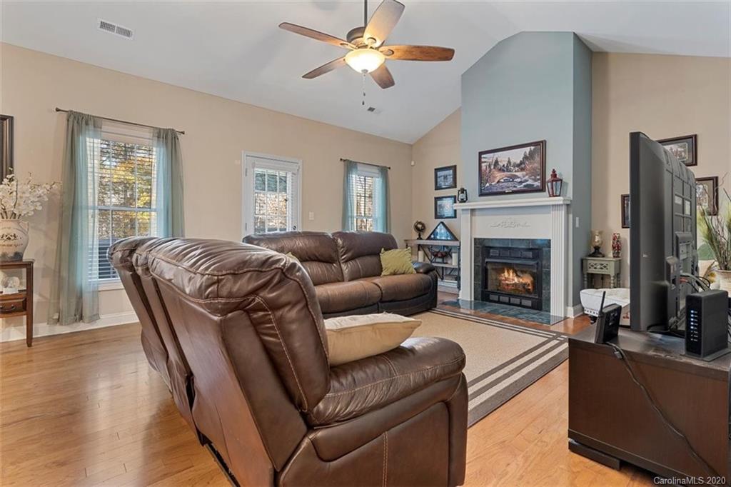 2267 South Paraham Road York, SC 29745 - Photo 3 of 33 Gallery Image 3