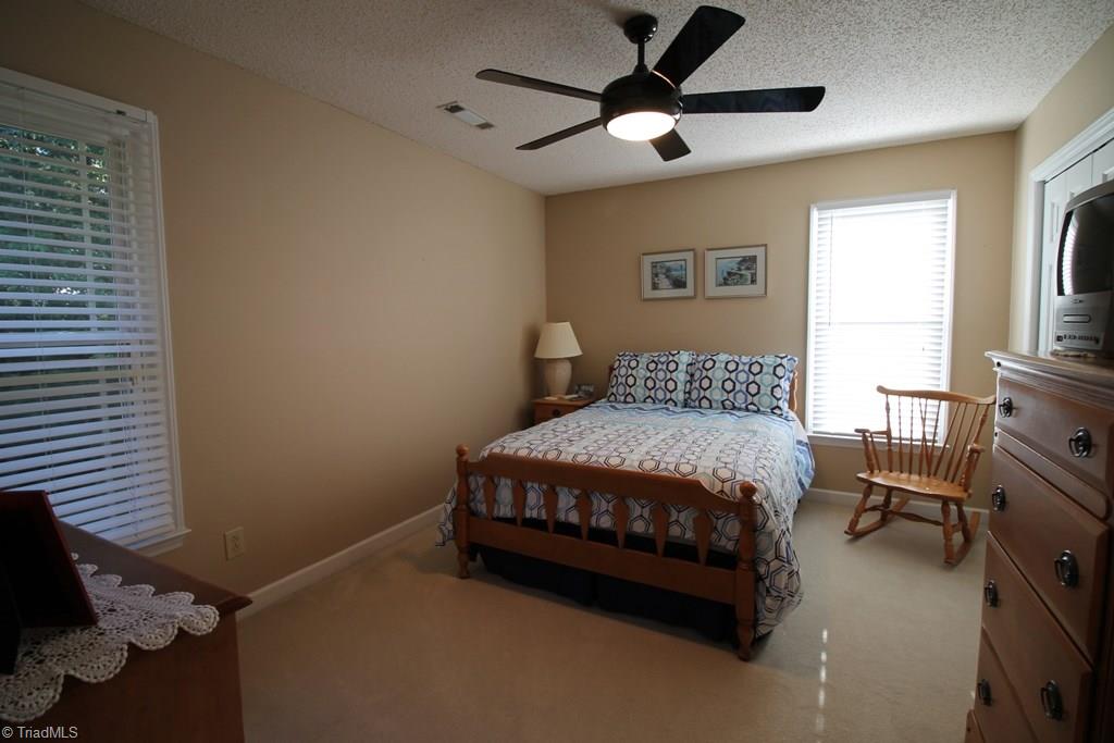 3821 Sandlewood Road High Point, NC 27265 - Photo 22 of 29 Gallery Image 22
