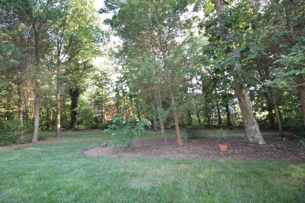3821 Sandlewood Road High Point, NC 27265 - Photo 27 of 29 Gallery Image 27