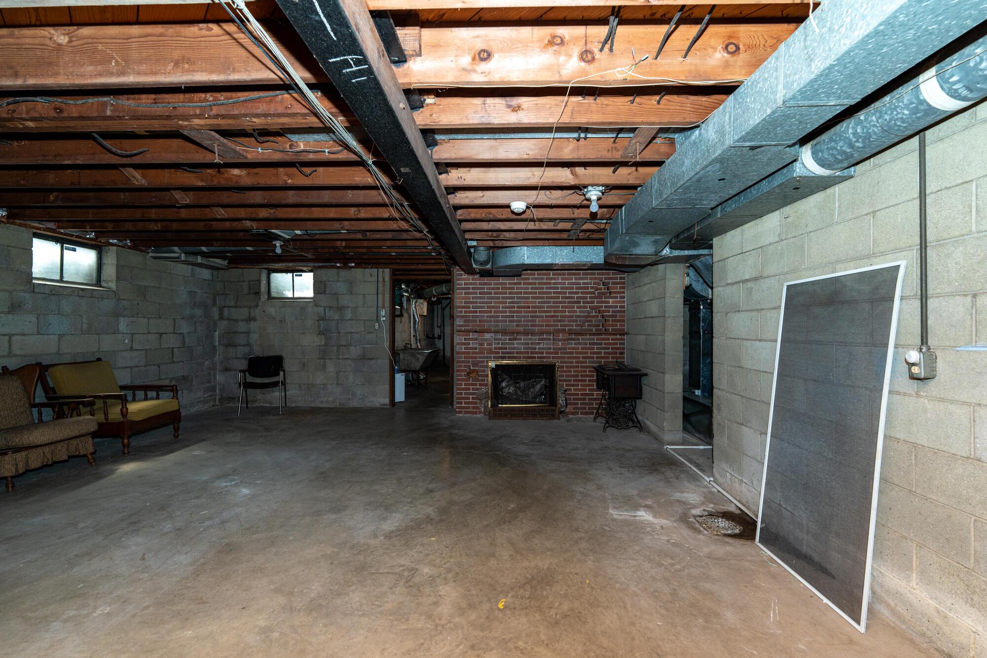 1299 Haddon Road Columbus, OH 43209 - Photo 33 of 34