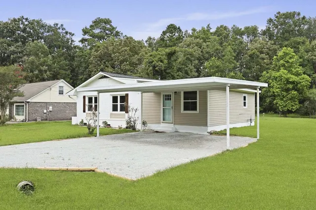 $339,000 | 233 North Pandora Drive, Goose Creek, SC 29445