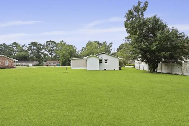 $339,000 | 233 North Pandora Drive, Goose Creek, SC 29445