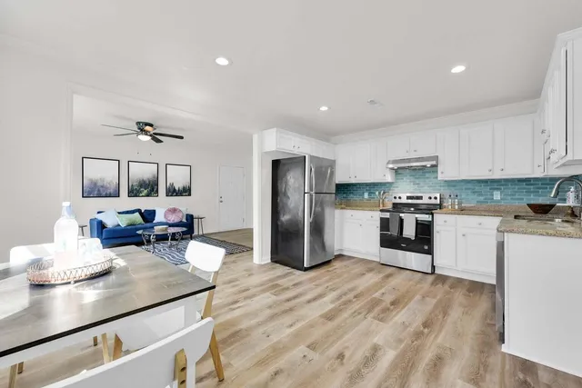 $339,000 | 233 North Pandora Drive, Goose Creek, SC 29445