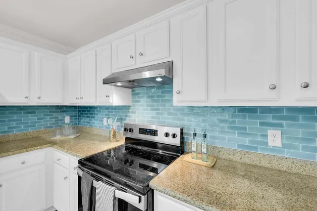 $339,000 | 233 North Pandora Drive, Goose Creek, SC 29445