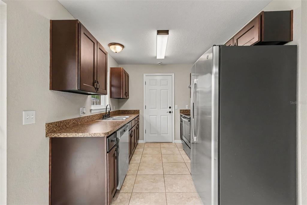 14945 Southwest 39th Circle Ocala, FL 34473 - Photo 6 of 15