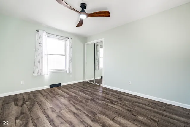 $549,999 | 10726 Lakeview Drive, Carmel, IN 46033