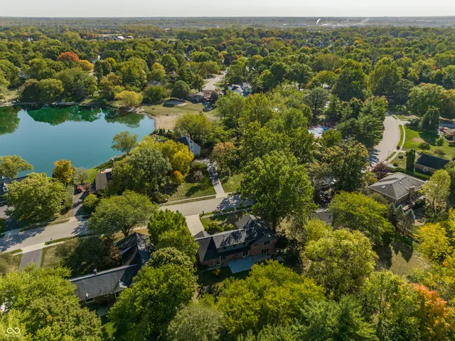 $549,999 | 10726 Lakeview Drive, Carmel, IN 46033