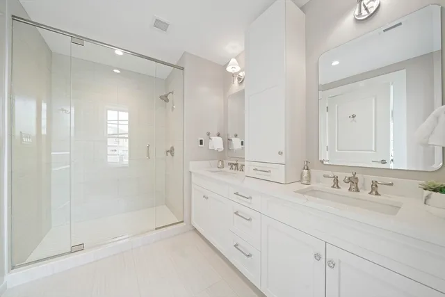 $2,370,000 | 128 Elm Street, Unit 211, Cohasset, MA 02025