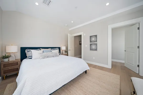 $2,370,000 | 128 Elm Street, Unit 211, Cohasset, MA 02025