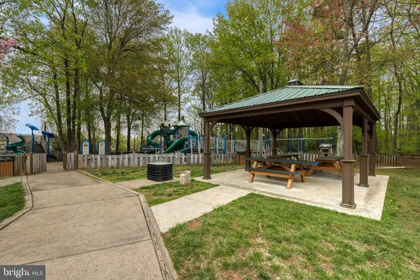 $875,000 | 4925 Breeze Way, Dumfries, VA 22025