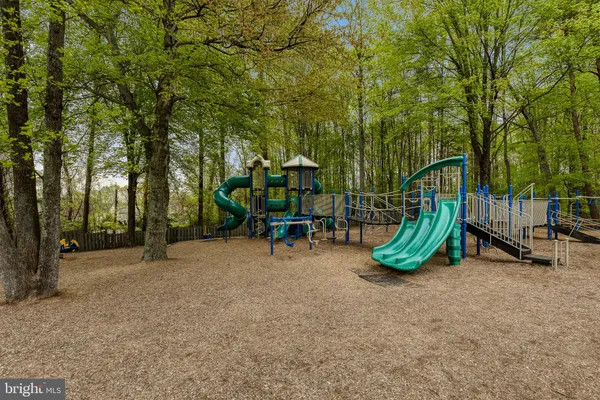 $875,000 | 4925 Breeze Way, Dumfries, VA 22025