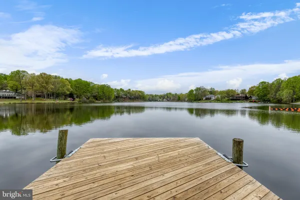 $875,000 | 4925 Breeze Way, Dumfries, VA 22025