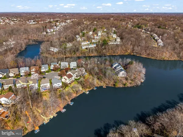 $875,000 | 4925 Breeze Way, Dumfries, VA 22025