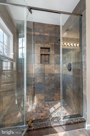 $875,000 | 4925 Breeze Way, Dumfries, VA 22025