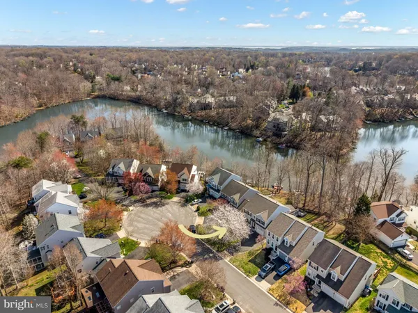 $875,000 | 4925 Breeze Way, Dumfries, VA 22025