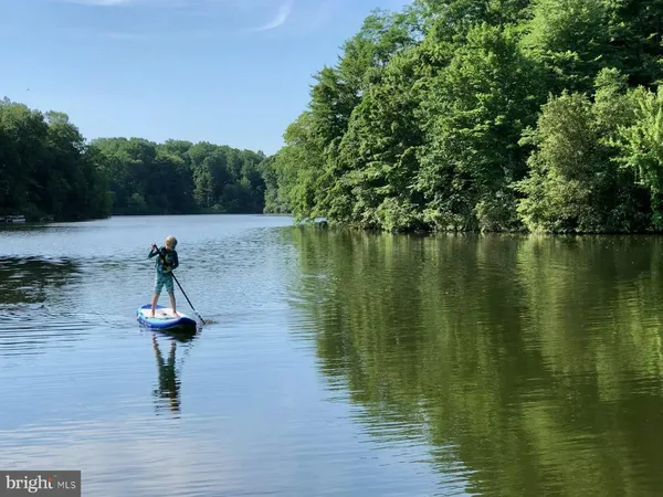 $875,000 | 4925 Breeze Way, Dumfries, VA 22025