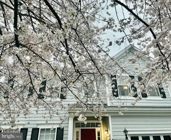 $875,000 | 4925 Breeze Way, Dumfries, VA 22025